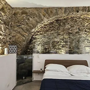 https://ca-di-sotto.hotelitalianriviera.com